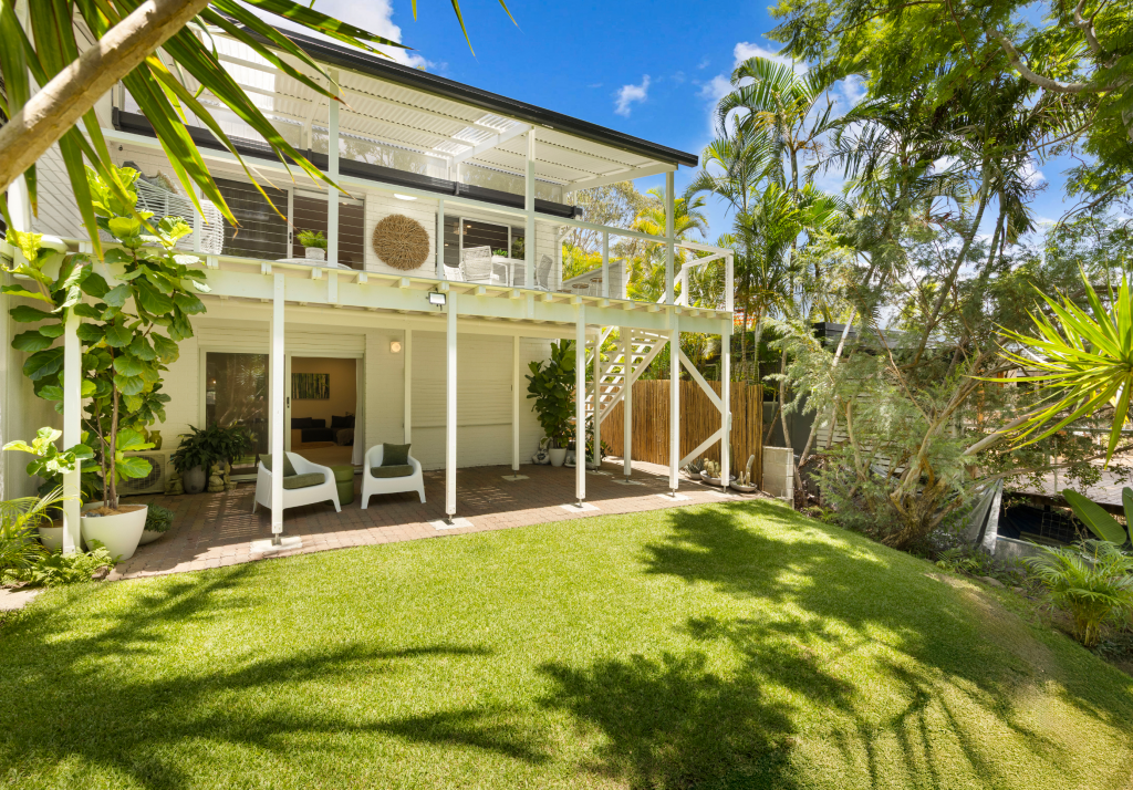 1/27 Alpha Ave, Currumbin, QLD 4223