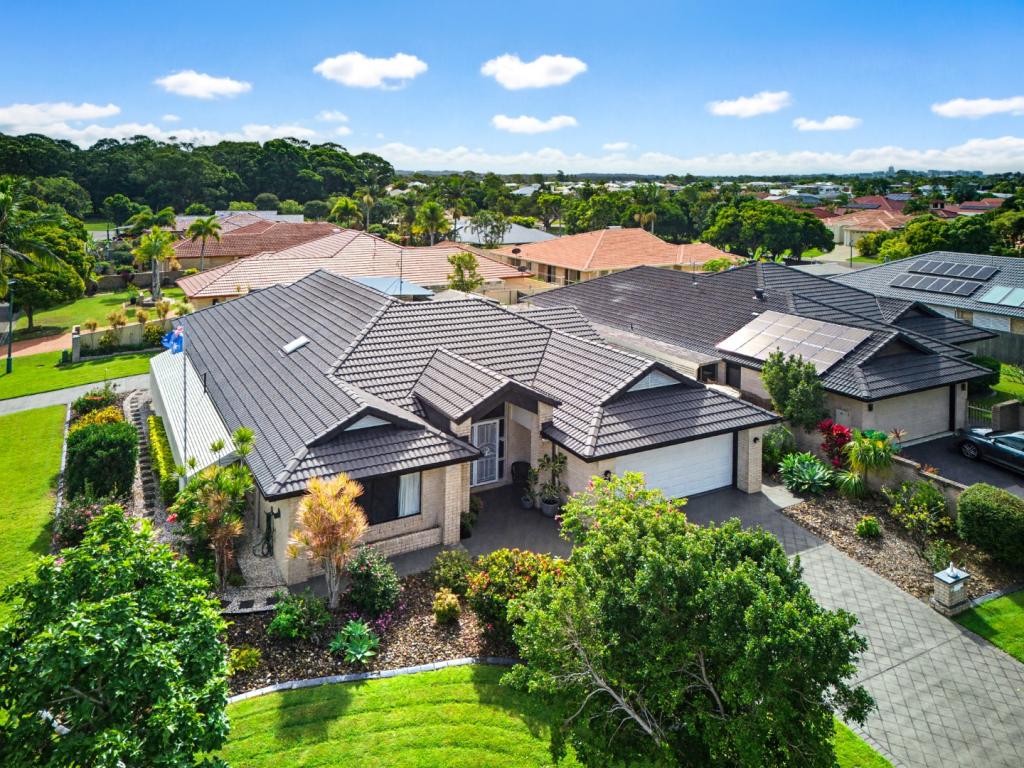34 Investigator Pl, Pelican Waters, QLD 4551