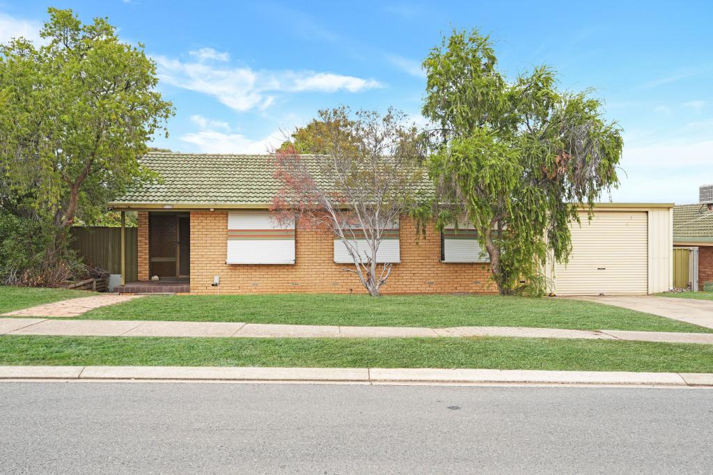 50 Lomalinda Dr, Craigmore, SA 5114