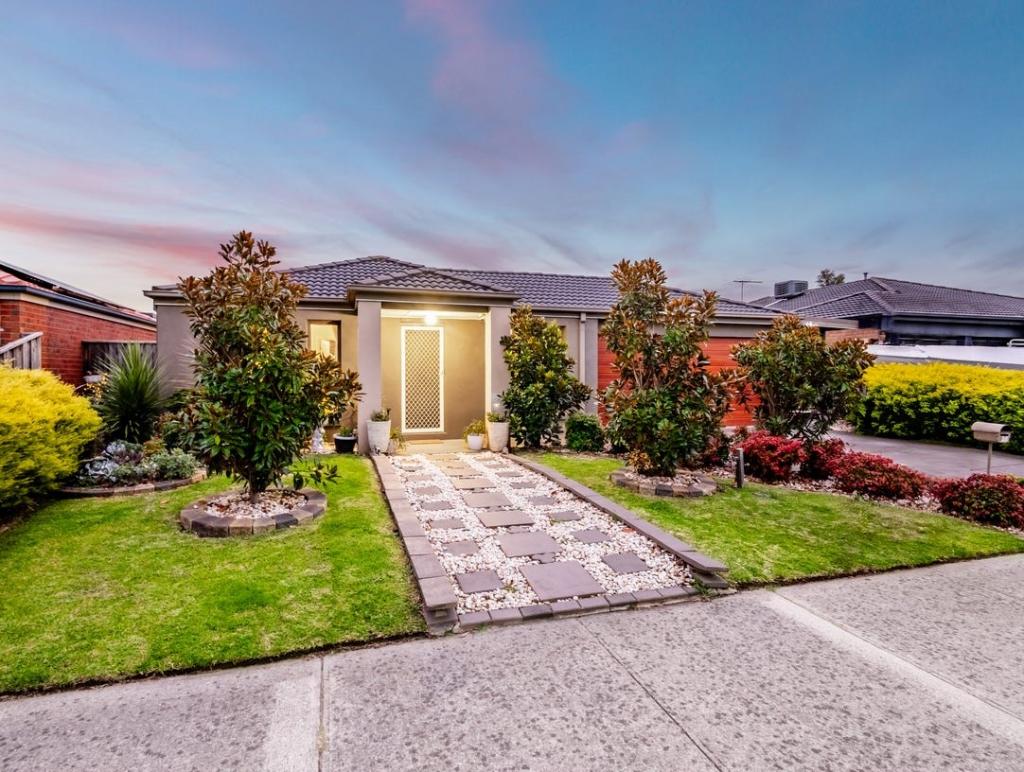 38 Majestic Bvd, Cranbourne, VIC 3977