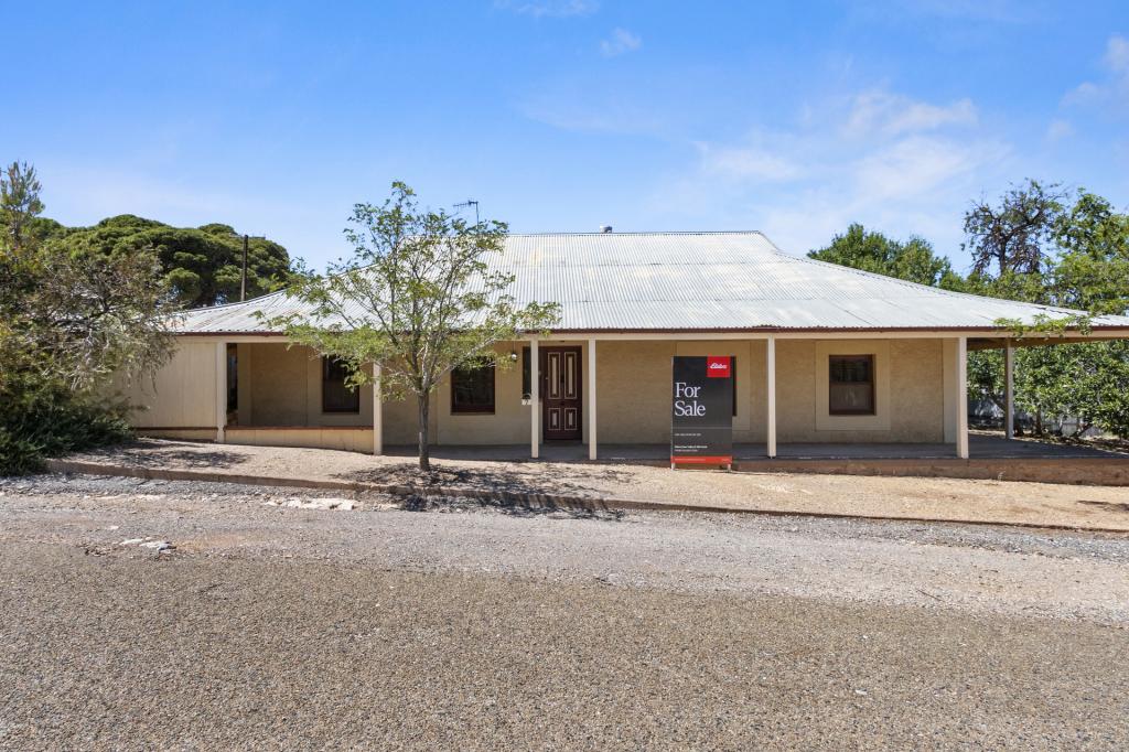 7 HELSTON ST, BURRA, SA 5417