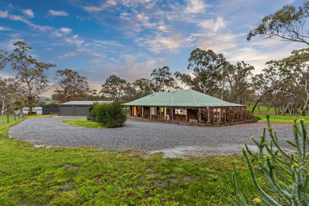 68 Lucky Hit Rd, Birdwood, SA 5234