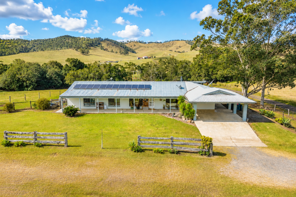 130 Sandy Creek Rd, Sandy Creek, QLD 4515