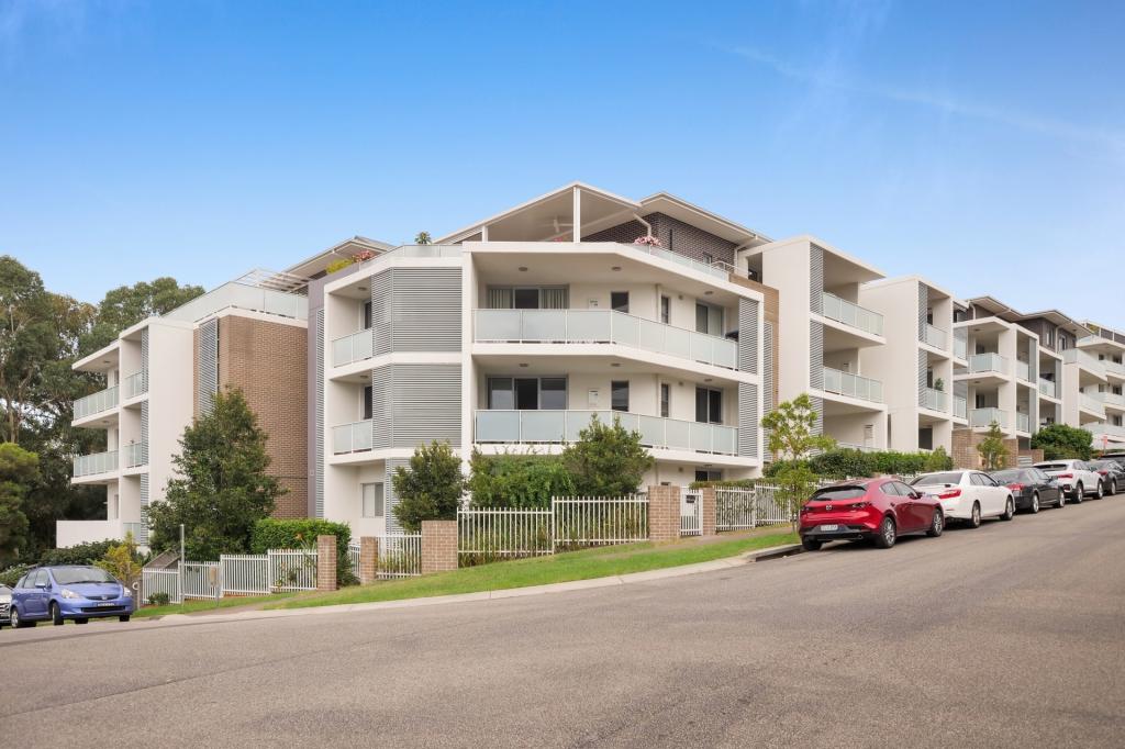 16/41 Santana Rd, Campbelltown, NSW 2560