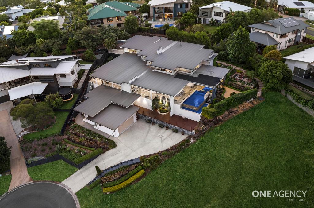 14 Seanna Pl, Brookwater, QLD 4300