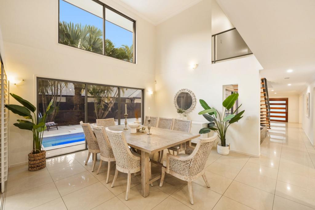 41 Heights Dr, Robina, QLD 4226