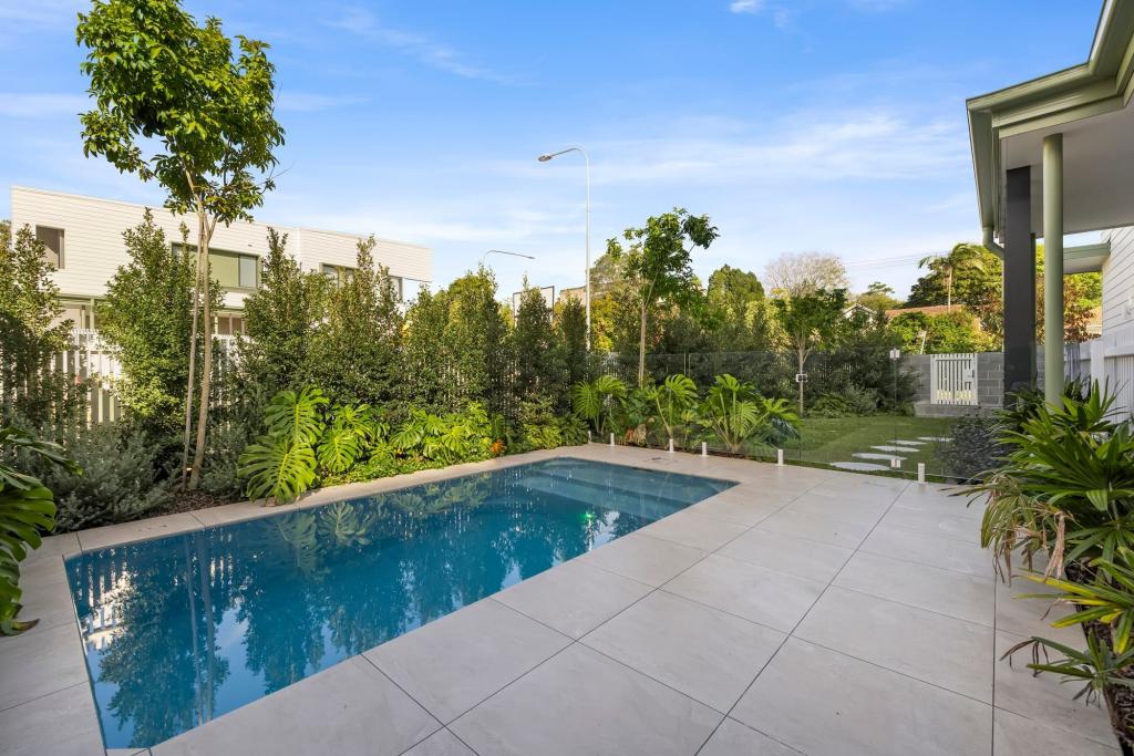2/27 Currawong Cres, Yeronga, QLD 4104
