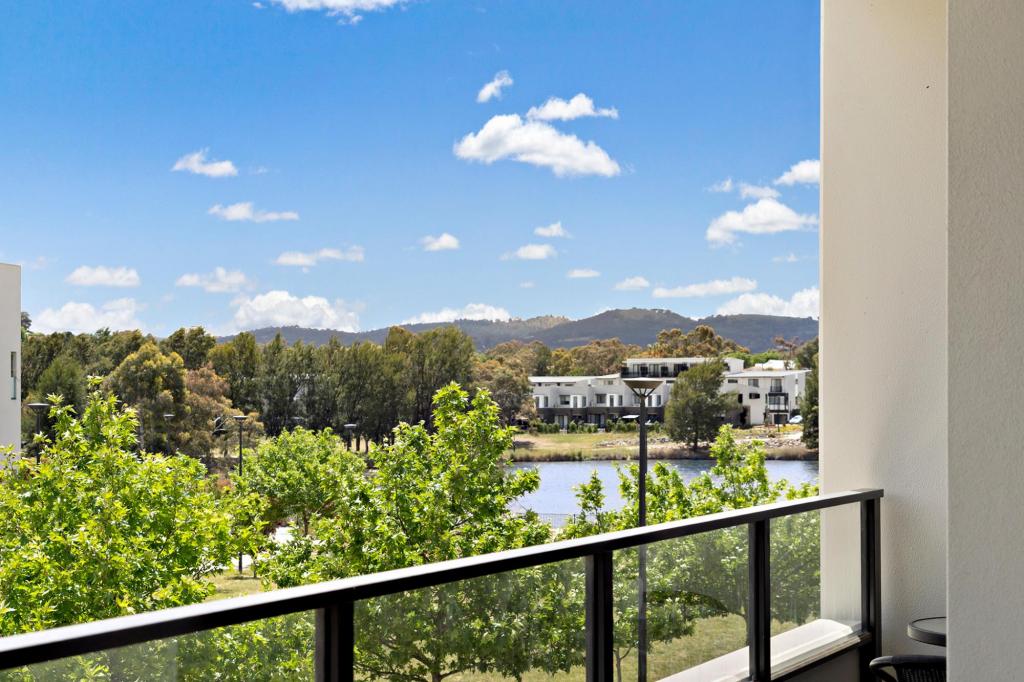 3/1 Cynthea Teague Cres, Greenway, ACT 2900