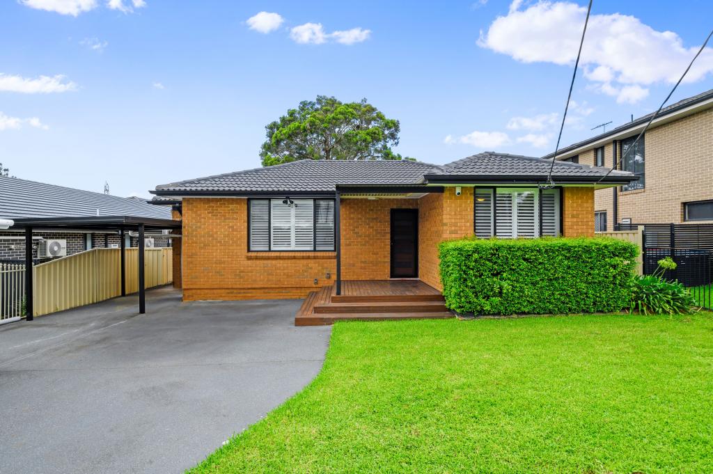 18 Craig Ave, Oxley Park, NSW 2760