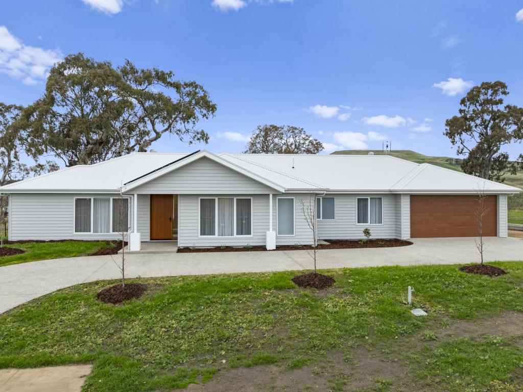 25 Scenic Dr, Mansfield, VIC 3722