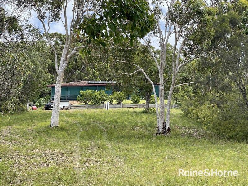12 Orme Dr, Russell Island, QLD 4184