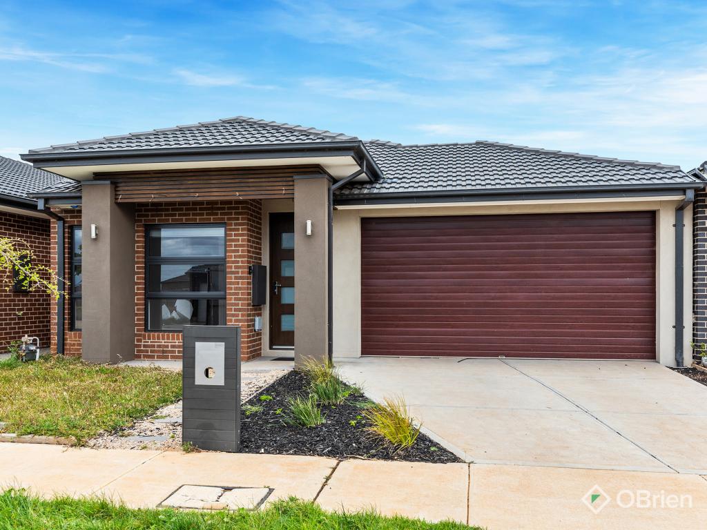 6 Warren St, Thornhill Park, VIC 3335