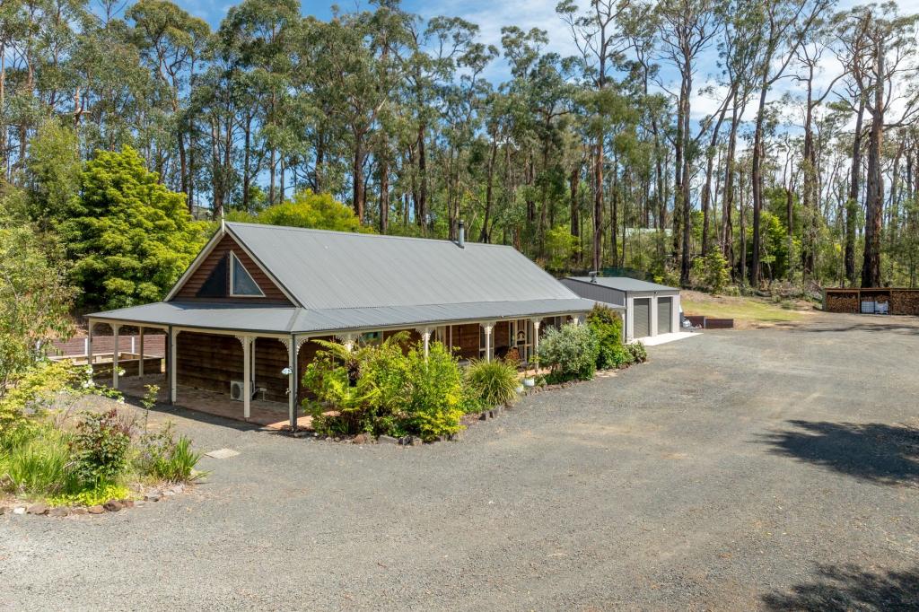 1 Wanke Rd, Mirboo North, VIC 3871