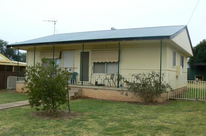 17 Bowman St, Gulgong, NSW 2852