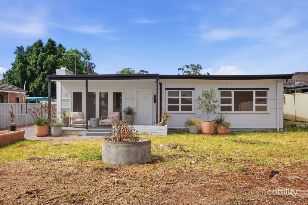16 EVELYN ST, GOSNELLS, WA 6110