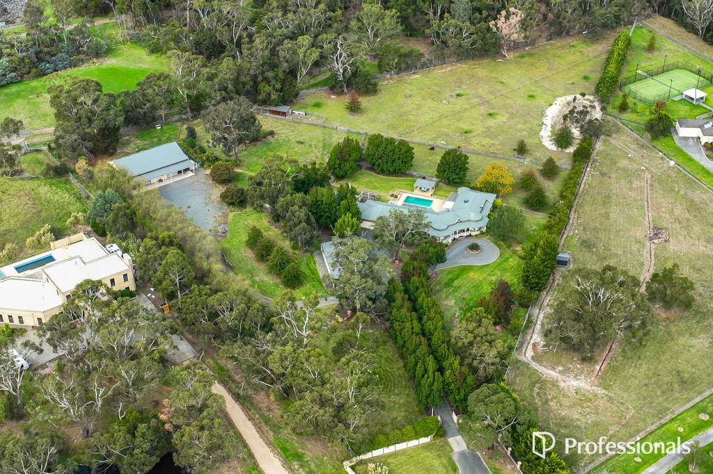 14 Jeanette Maree Ct, Kilsyth, VIC 3137