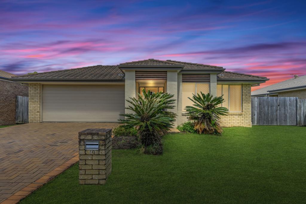 19 Dean St, Bray Park, QLD 4500