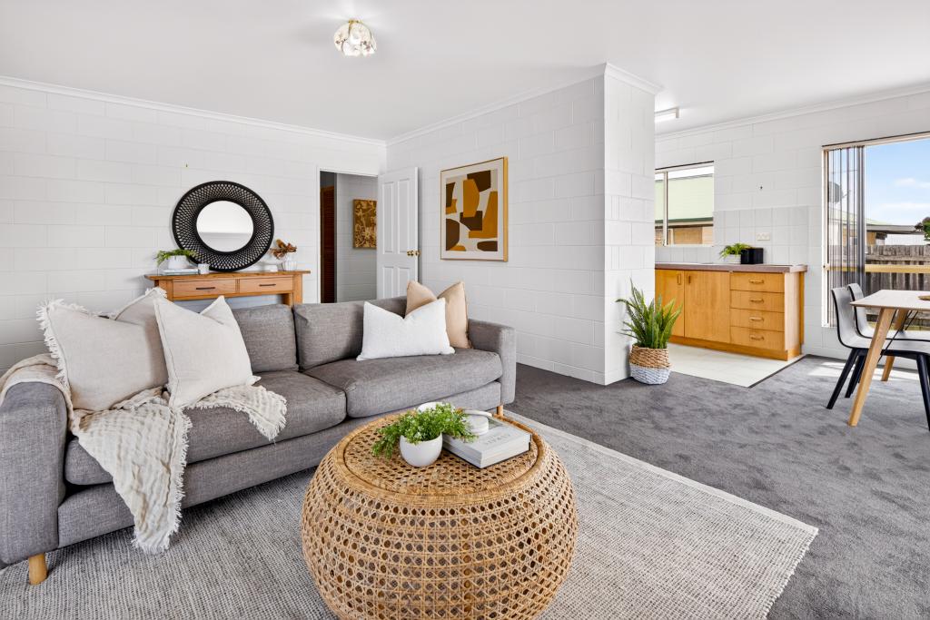 2/4 Fysh St, Beaconsfield, TAS 7270