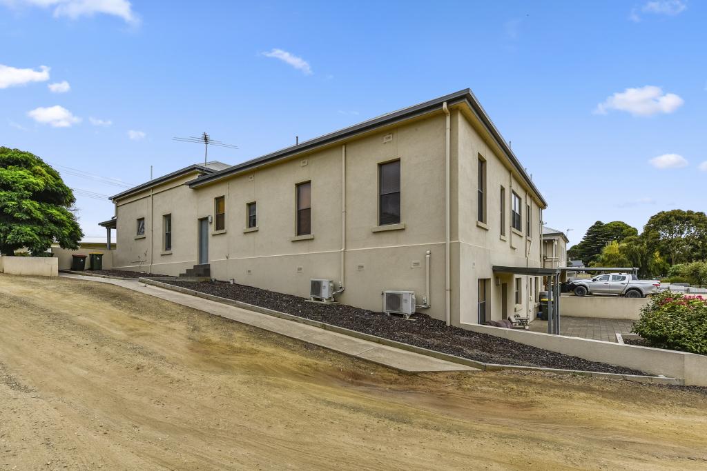 8/17 Emily St, Millicent, SA 5280