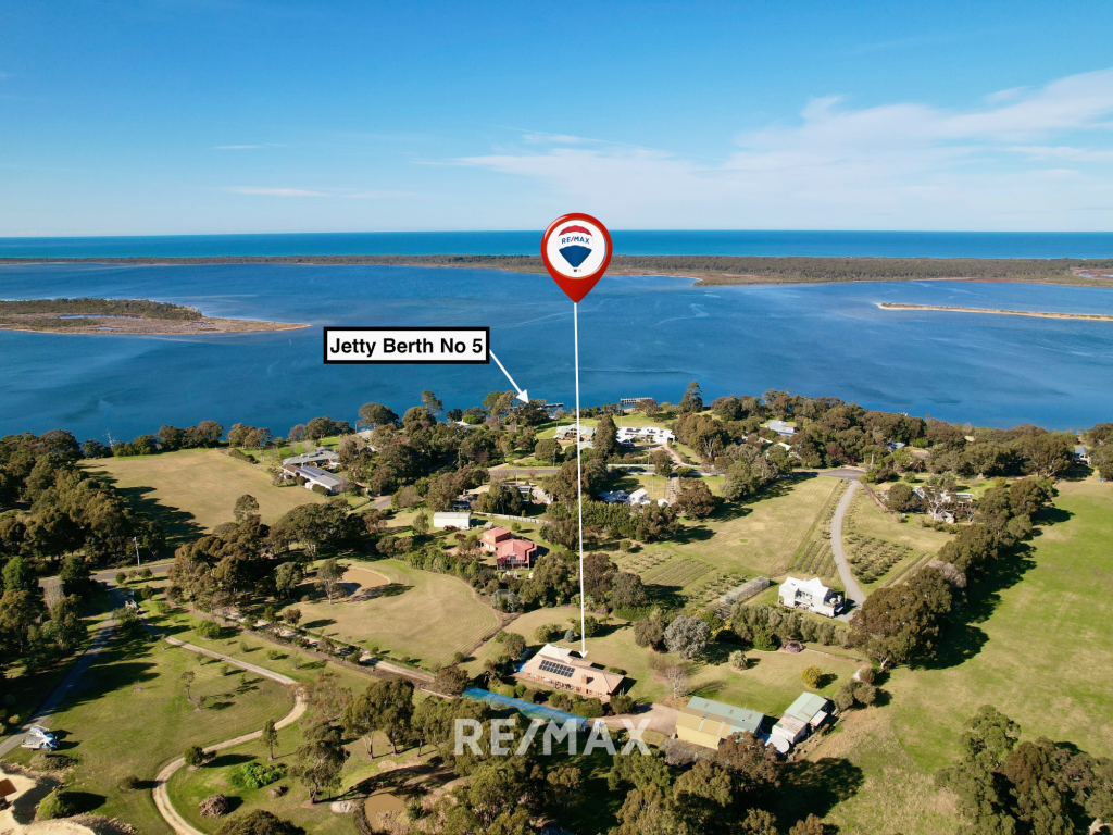 42 Lakeshore Dr, Nungurner, VIC 3909