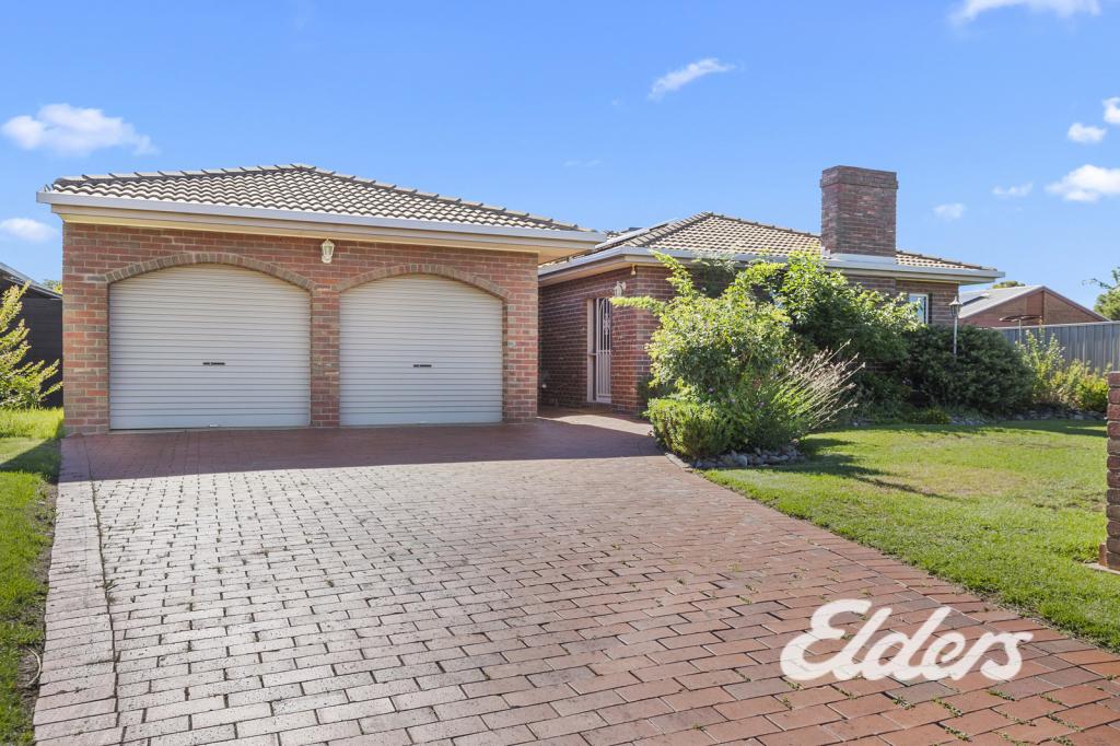 4 Heyington Pl, Yarrawonga, VIC 3730