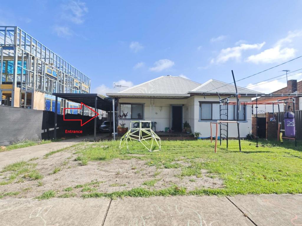 GRANNY FLAT/13A BESZANT ST, MERRYLANDS, NSW 2160