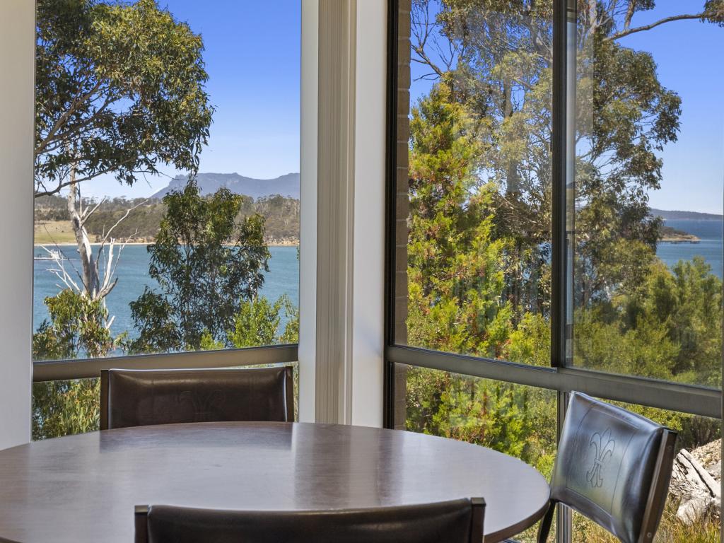 93 Barton Ave, Triabunna, TAS 7190