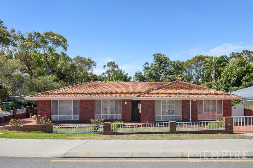 2 Grosvenor St, Beaconsfield, WA 6162