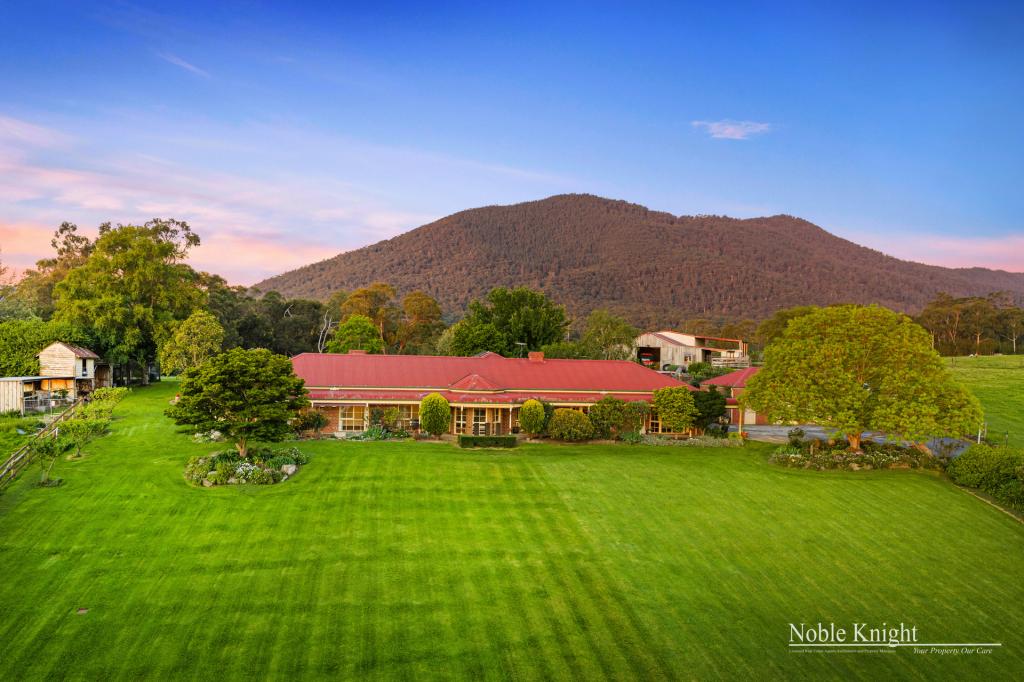 61 GARNOOK GR, BADGER CREEK, VIC 3777