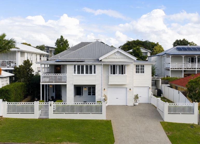 76 Buderim St, Wynnum, QLD 4178