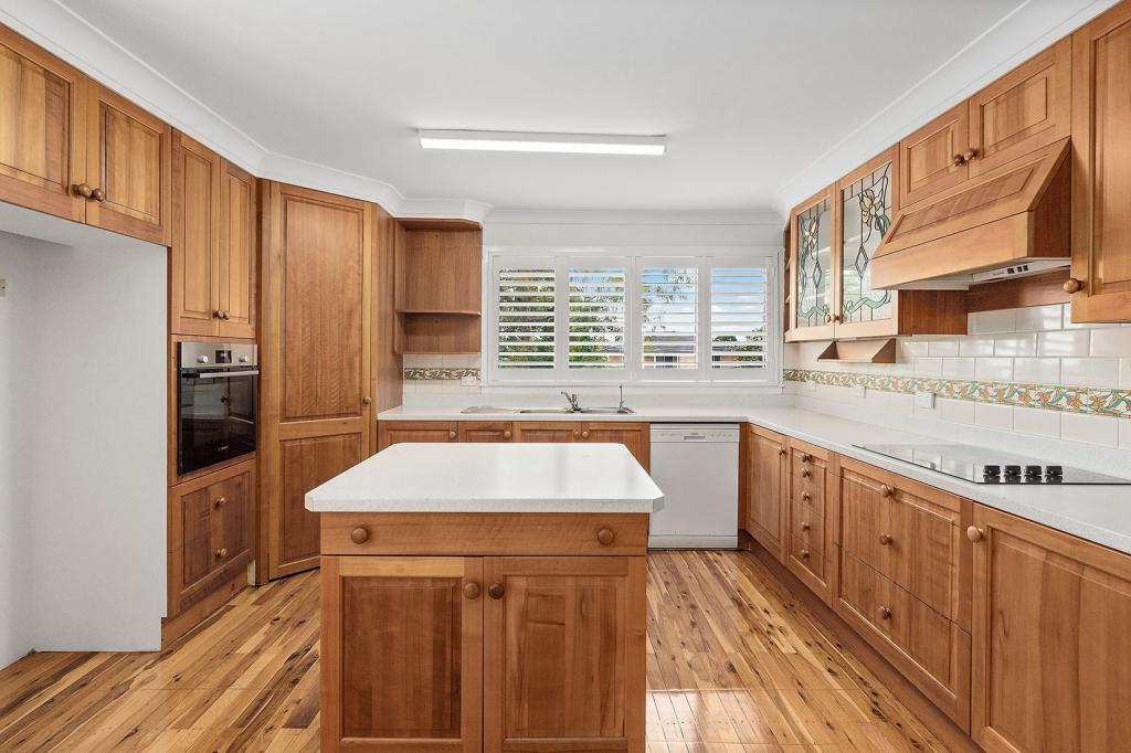 11 Yamba Cl, Marsfield, NSW 2122