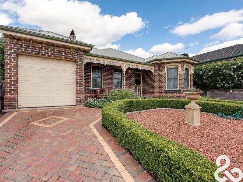 70 John Ryan Dr, South Morang, VIC 3752