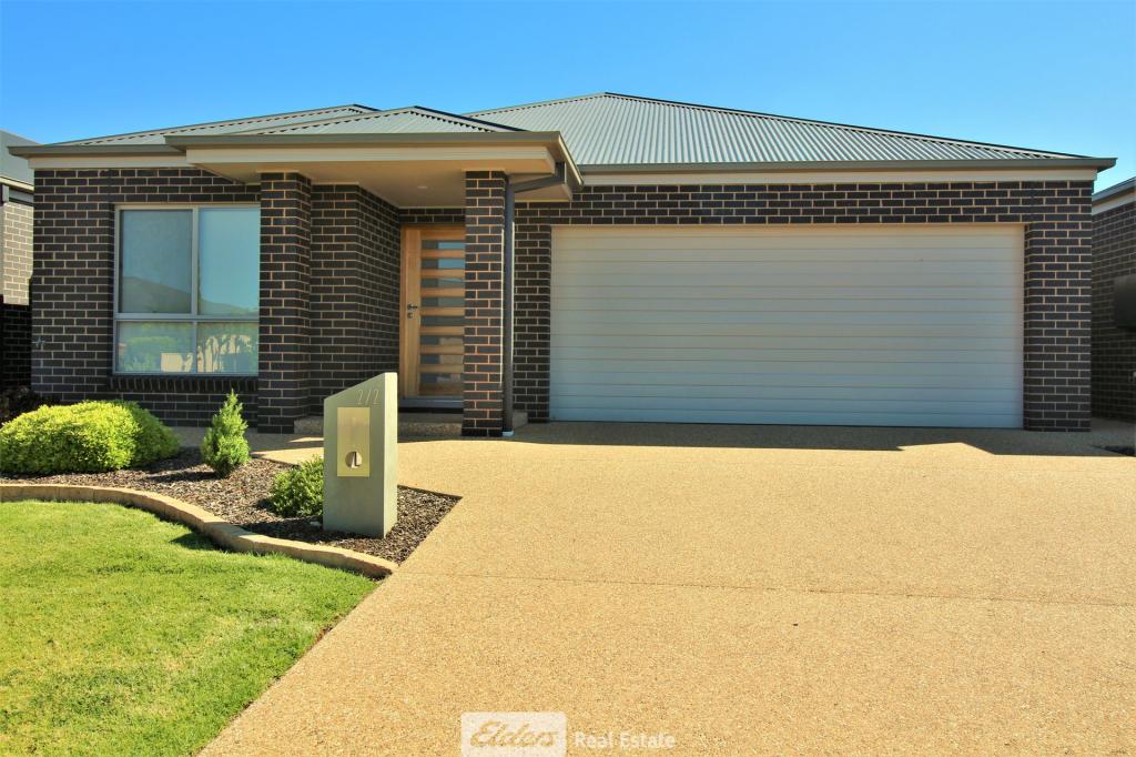 2/2 Gillmartin Dr, Griffith, NSW 2680