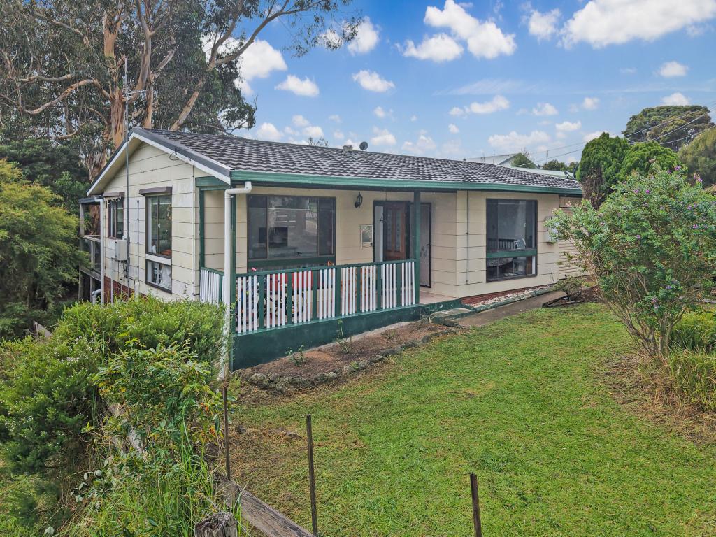 18 Foam St, Lakes Entrance, VIC 3909