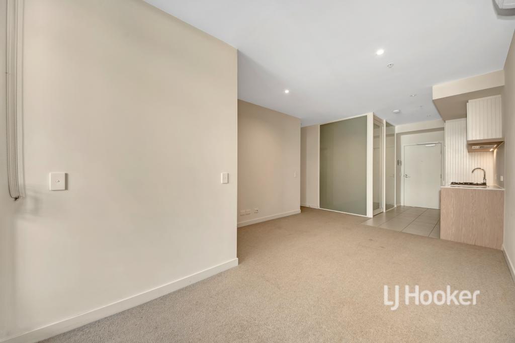 102/8 Station St, Caulfield North, VIC 3161