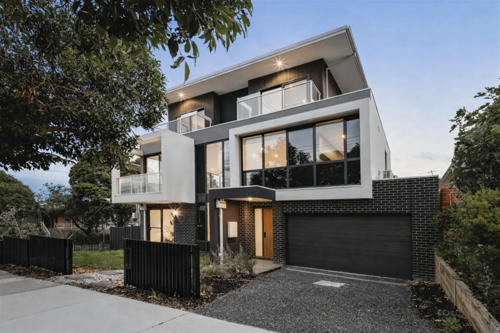 1/368 Manningham Rd, Doncaster, VIC 3108