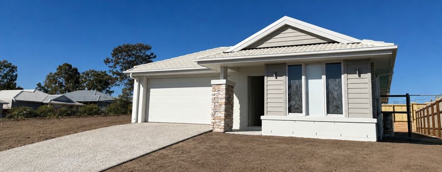 14 HILLS CRES, REDBANK PLAINS, QLD 4301