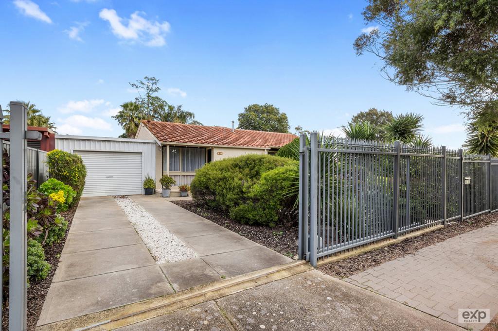 11 Illalong Cres, Munno Para, SA 5115