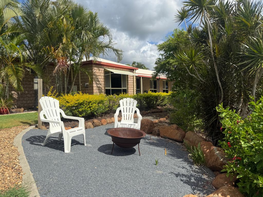 2 Fairmont Tce, Rockyview, QLD 4701