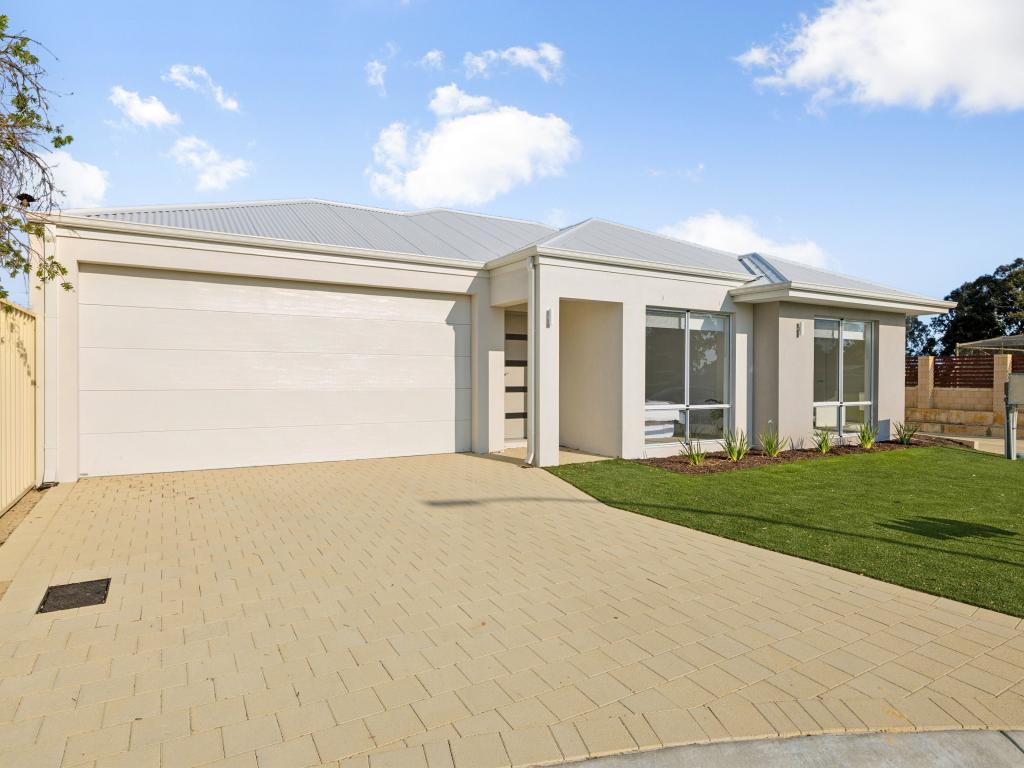 11a Russell St, East Cannington, WA 6107