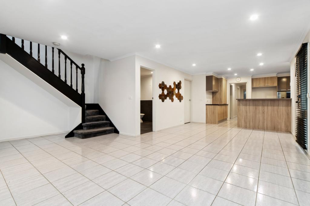 24 Airlie Gr, Seaford, VIC 3198