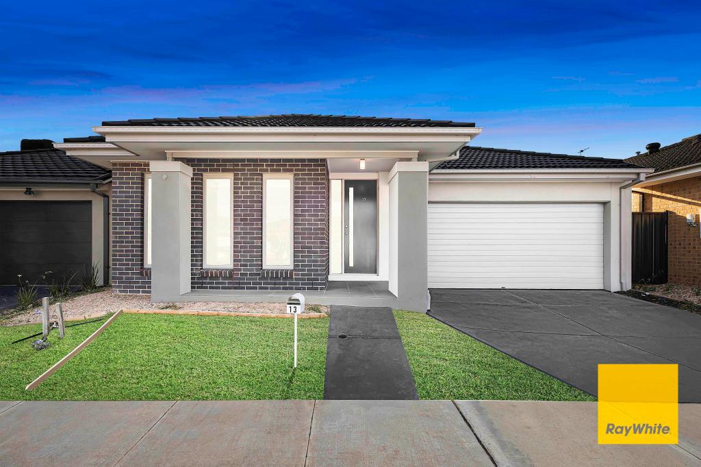 13 BINGHAM ST, TARNEIT, VIC 3029