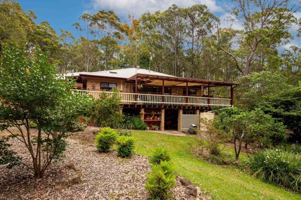 28 Burri Palm Way, Surfside, NSW 2536