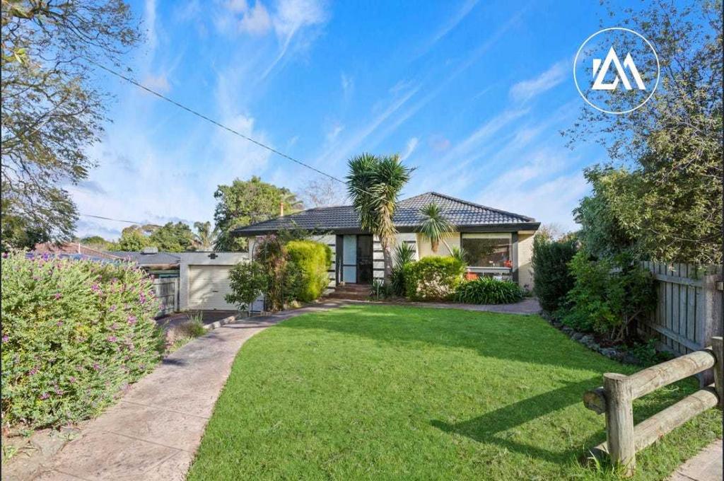 2 Effron Ct, Frankston, VIC 3199