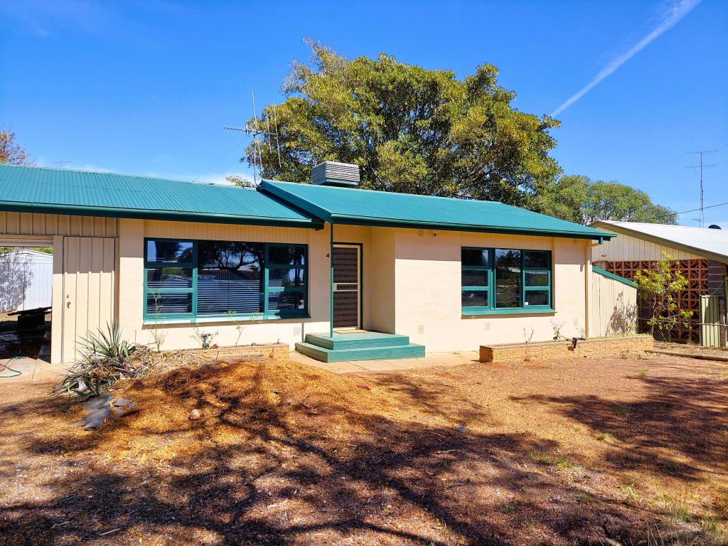 4 Obst St, Berri, SA 5343