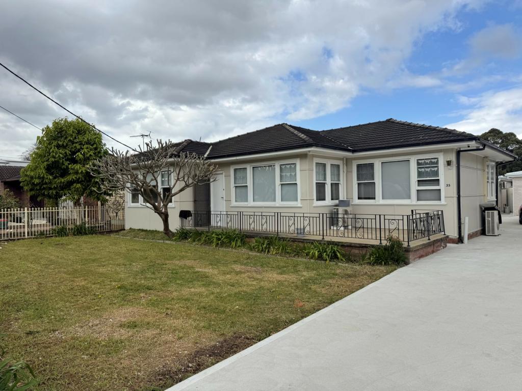 35 Haig Ave, Georges Hall, NSW 2198