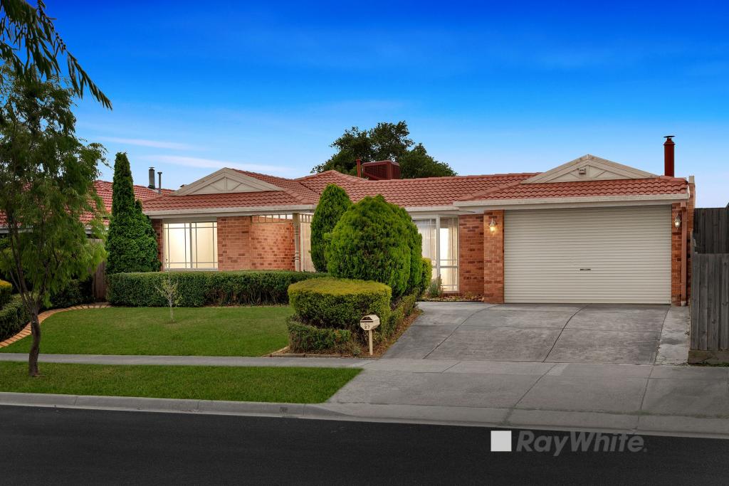 27 LEONIE CT, NARRE WARREN, VIC 3805