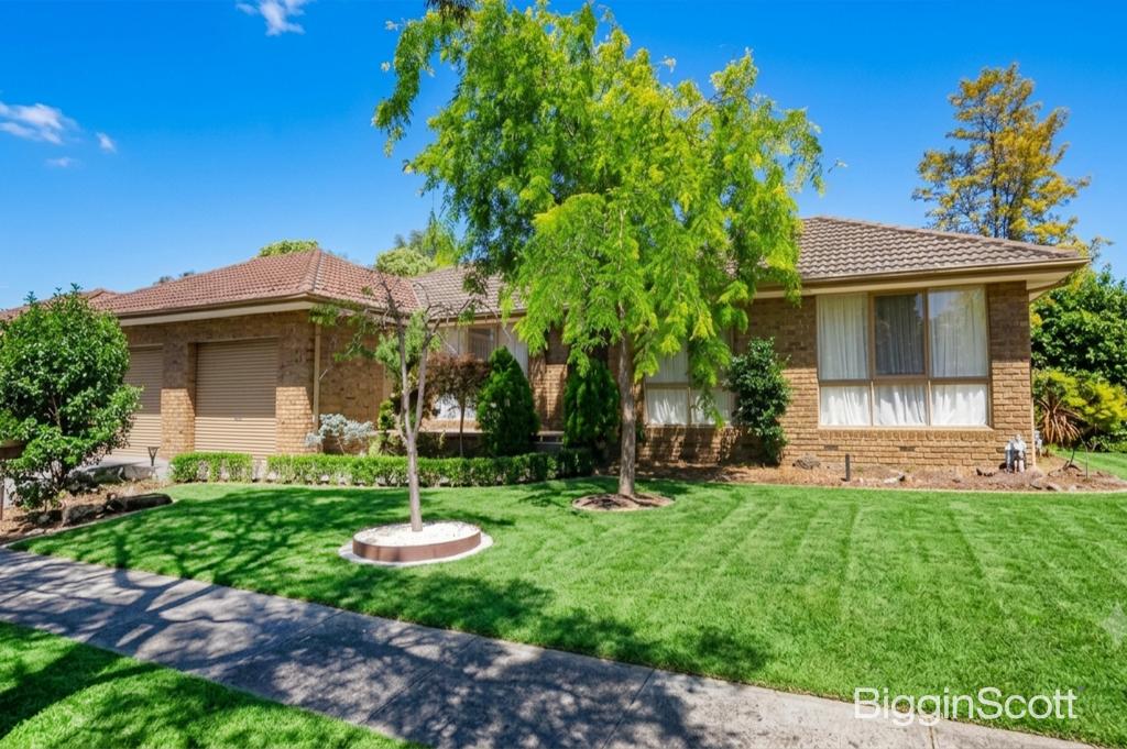 2 Edgewood Ct, Wantirna South, VIC 3152