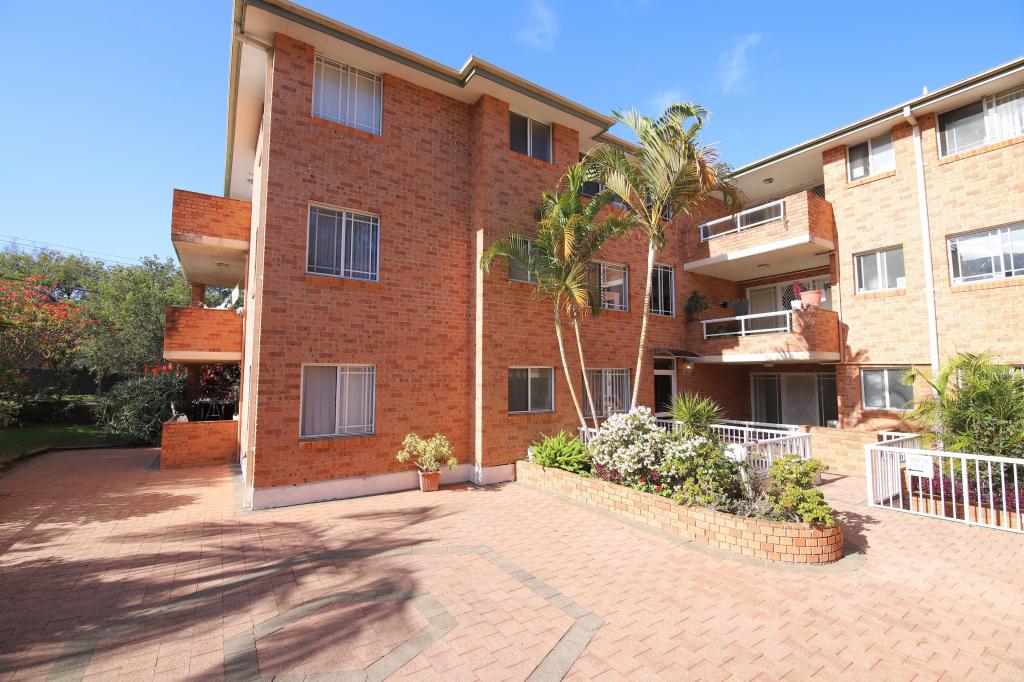 3/90 Brancourt Ave, Yagoona, NSW 2199