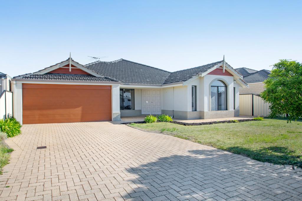 8 Meerup Dr, Success, WA 6164